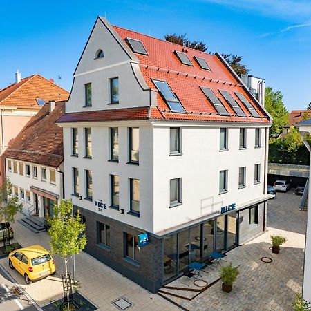 Hotel Nice 라우파임 외부 사진
