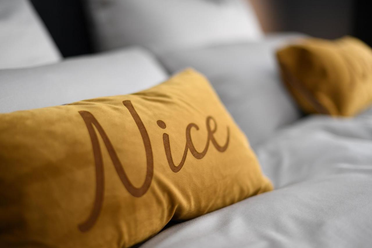 Hotel Nice 라우파임 외부 사진