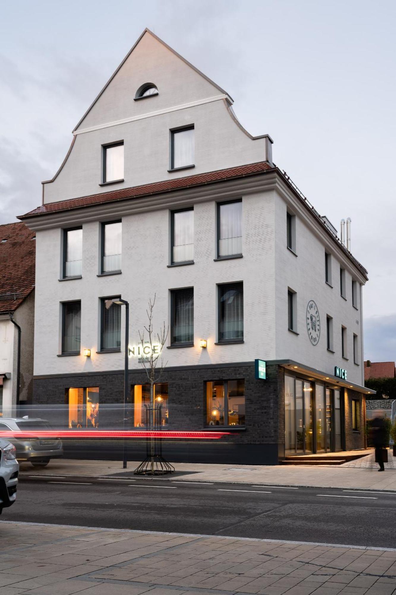 Hotel Nice 라우파임 외부 사진